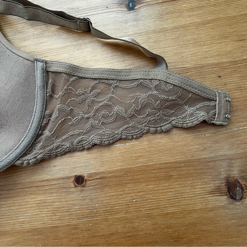 Wacoal Bra 34D Tan Taupe Lace Underwire Lined‎ Adjustable Straps Back Closure - Picture 6 of 10